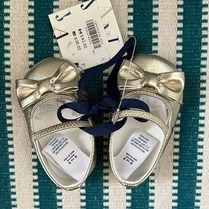 NWT Janie and Jack metallic gold w/ bow slip on ballet flats size 0-3 months